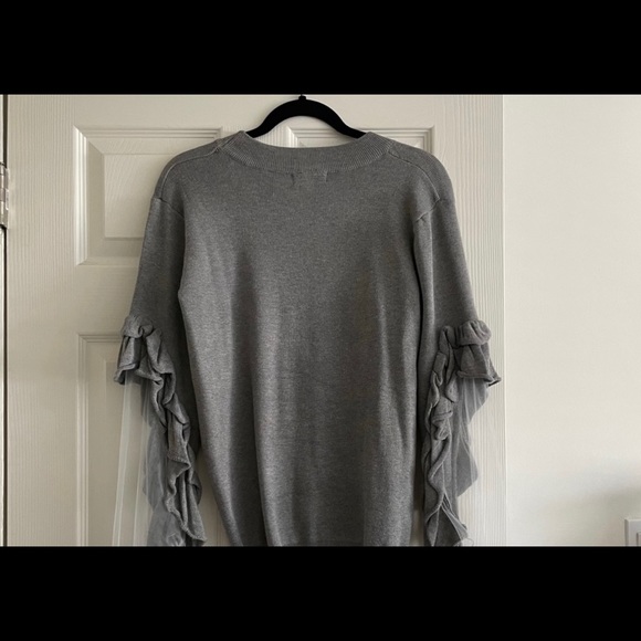 Gray long sleeve mesh top - Picture 5 of 6